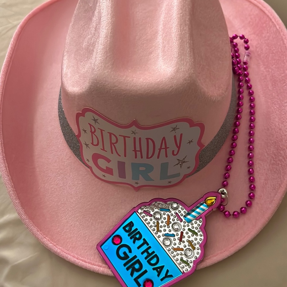 BIRTHDAY GIRL COWBOY HAT AND NECKLACE